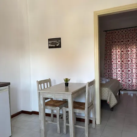 Yannis Apartamento Afytos