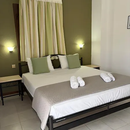 Yannis Apartamento Afytos