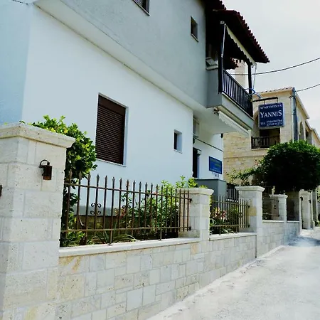 Yannis Apartman
