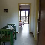 Yannis Apartament *